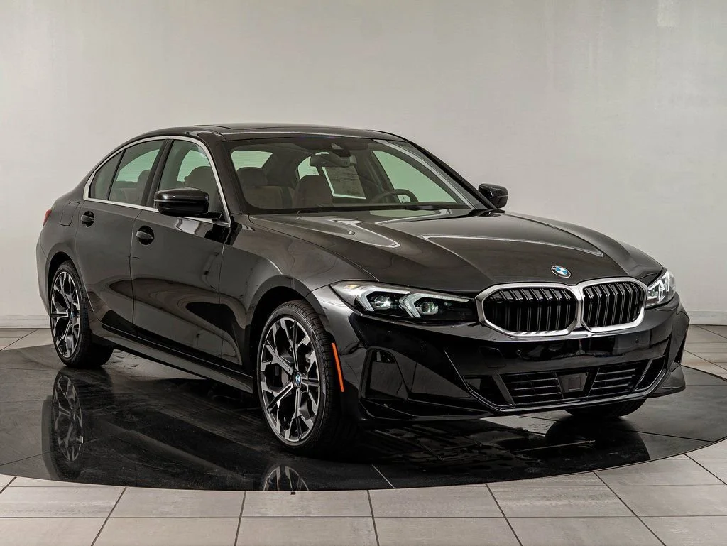 New 2026 Black Sapphire Metallic BMW 330i xDrive image 12