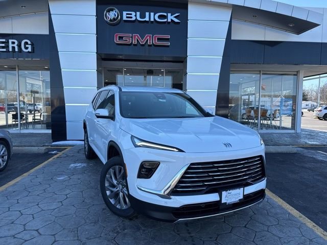 2026 Buick Enclave Preferred's photo