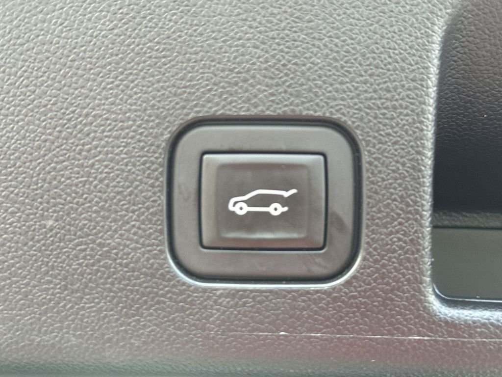 Used 2024 Sterling Gray Metallic Chevrolet 2RS image 32