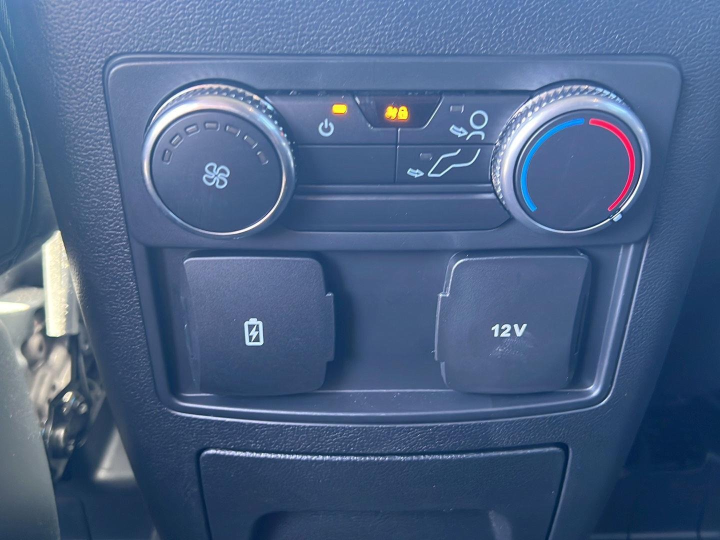 Used 2022 Blue Metallic Ford XLT image 19
