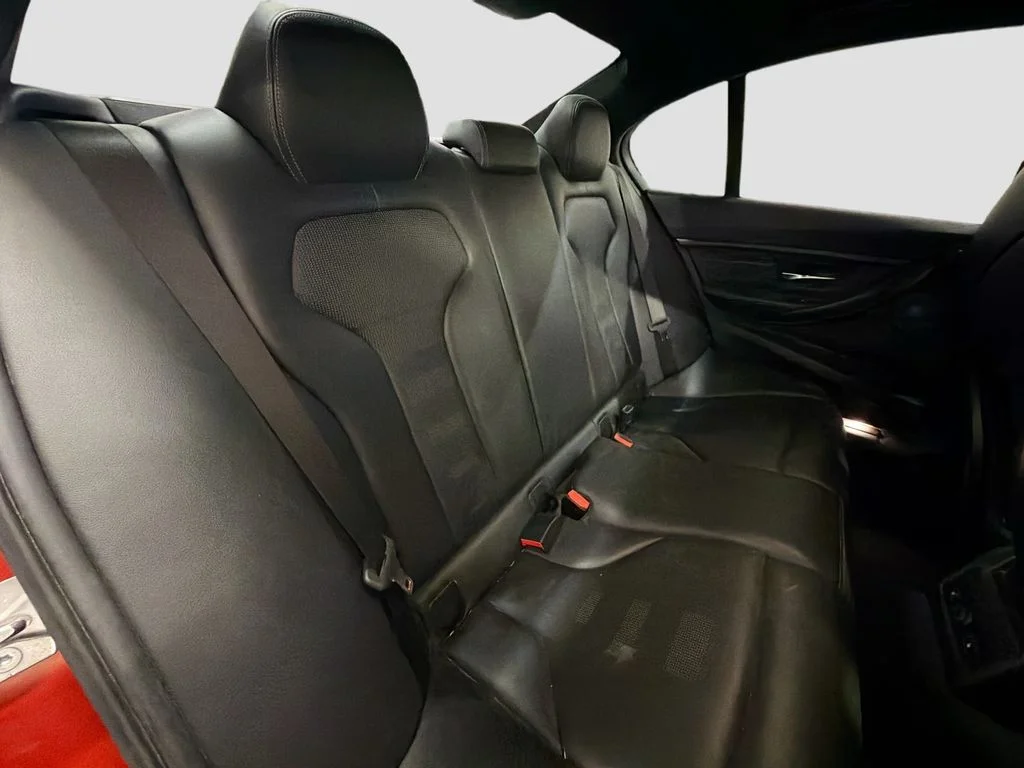 Used 2018 Orange BMW Base image 27