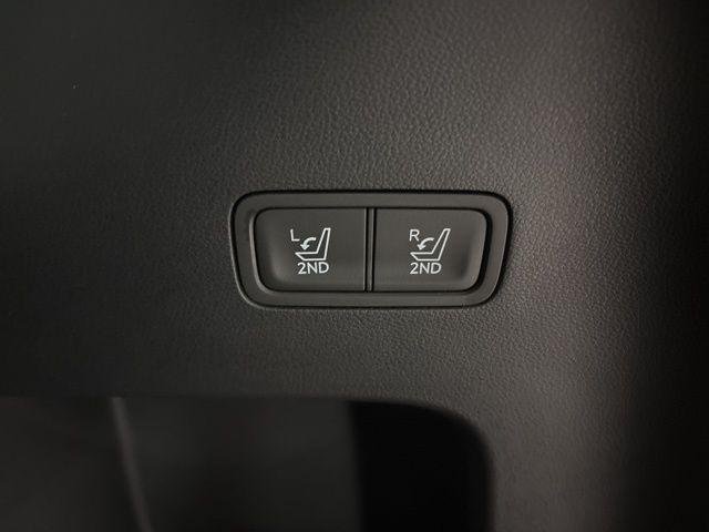 New 2026 Gray Hyundai SE image 25