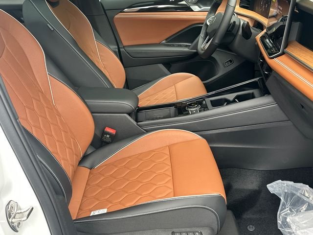 New 2026 White Volkswagen 2.0T SEL R-Line Turbo image 13