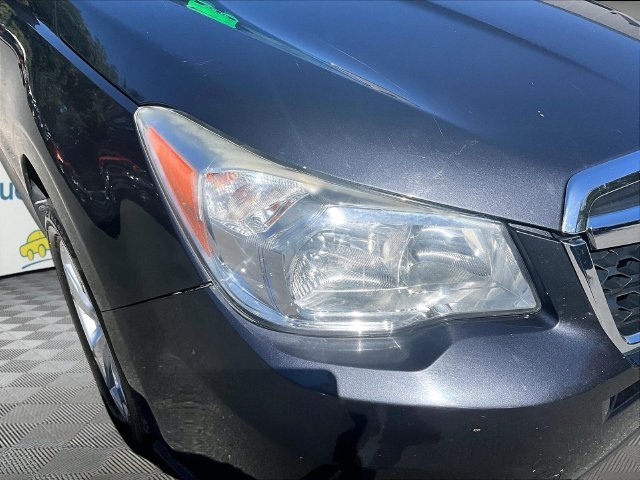 Used 2015 Gray Subaru 2.5i Premium image 32