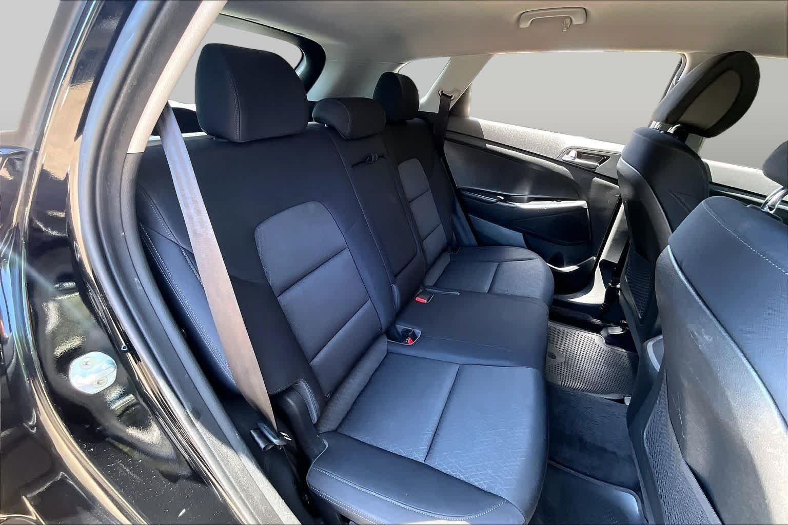Used 2016 Ash Black Hyundai Sport image 18