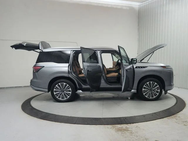 Used 2025  INFINITI SENSORY image 16