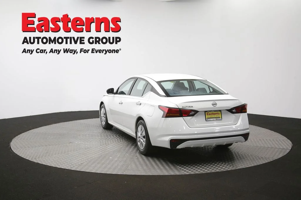 Used 2024 White Nissan 2.5 S image 64