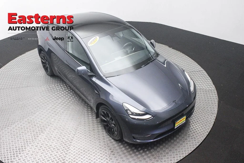 Used 2021 Gray Tesla Long Range image 3