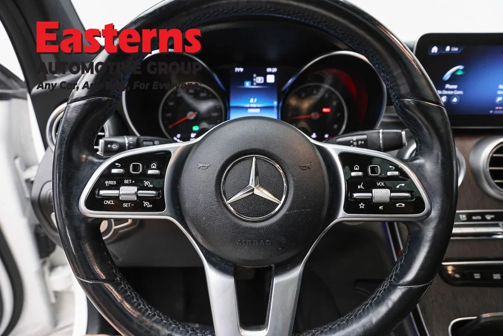 Used 2020 White Mercedes-Benz GLC 300 image 10