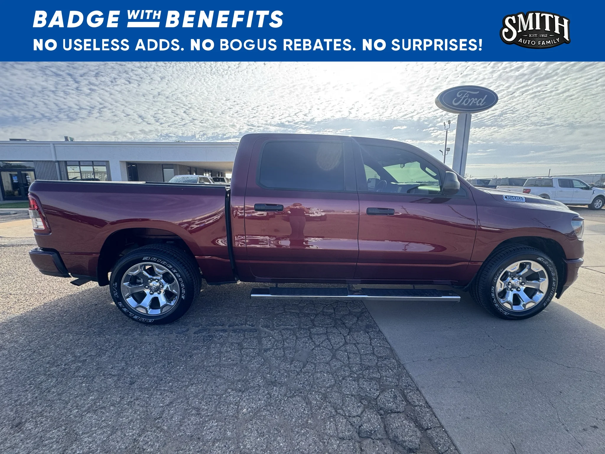 Used 2023 Delmonico Red Pearlcoat Ram Tradesman image 9