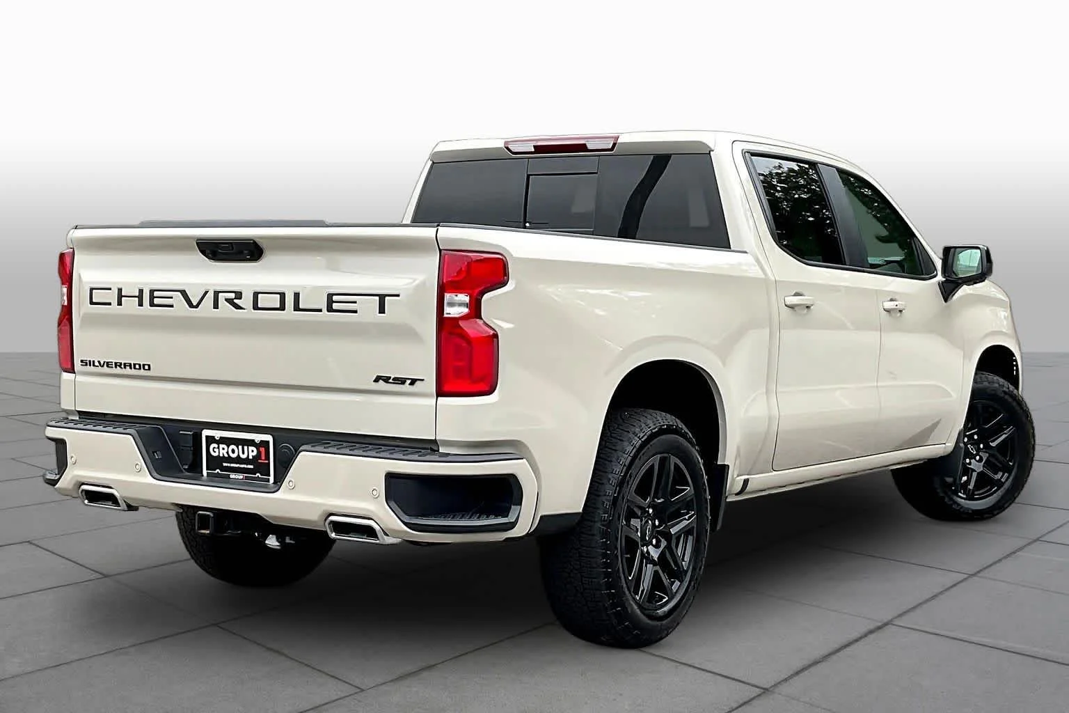 Used 2026 White Sands Chevrolet RST image 13