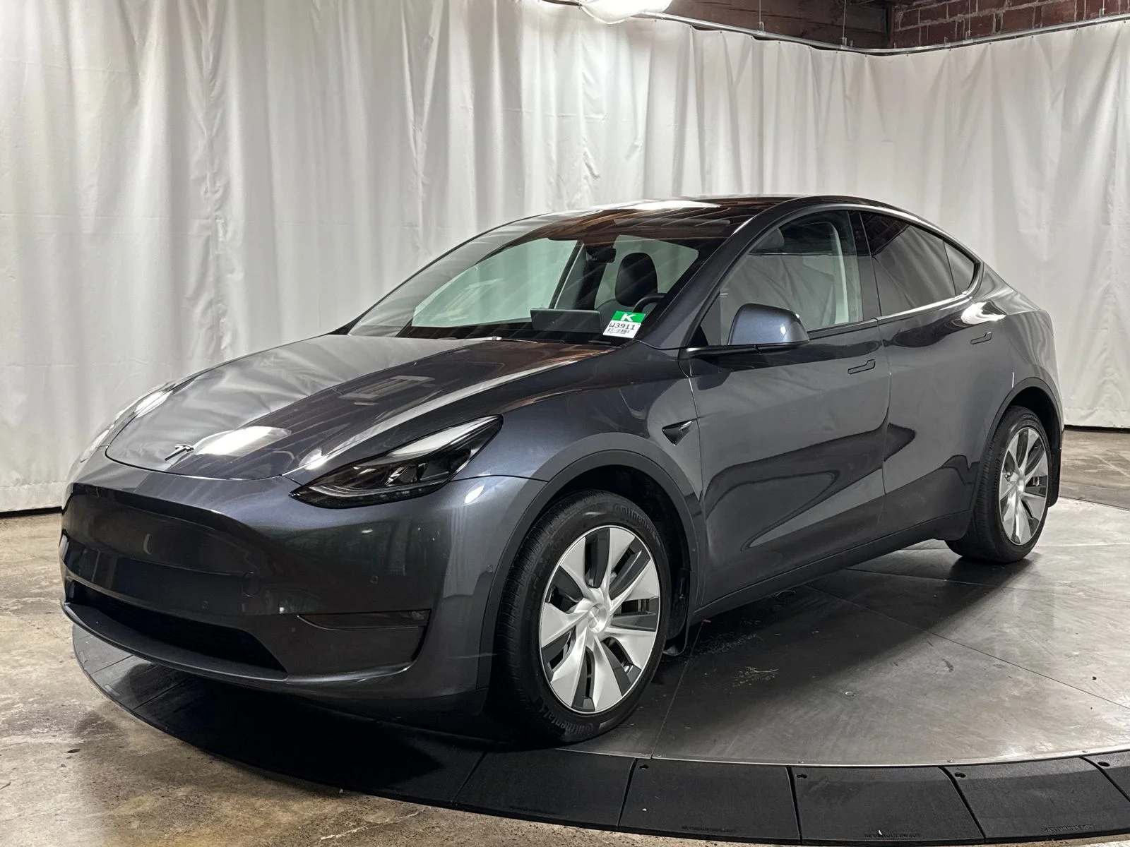 Used 2022 Midnight Silver Metallic Tesla Long Range image 1