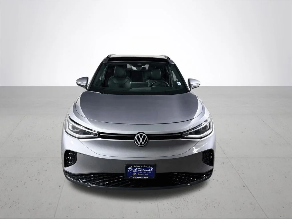 Certified Used 2023 Silver Volkswagen Pro S image 4
