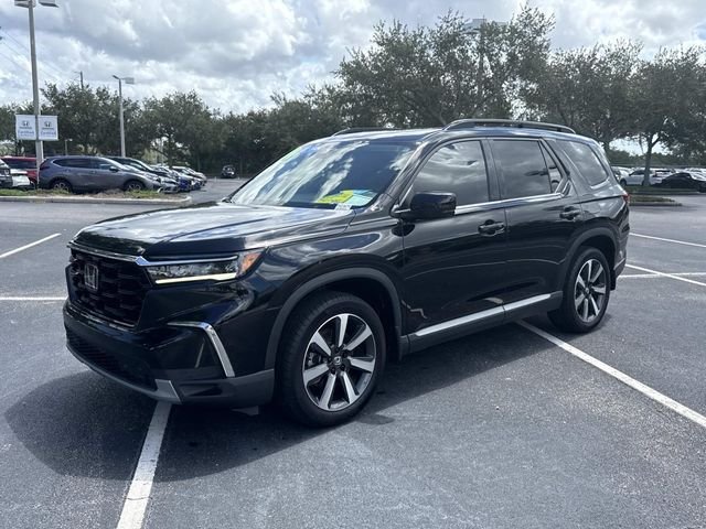 Used 2024 Black Honda Touring image 8