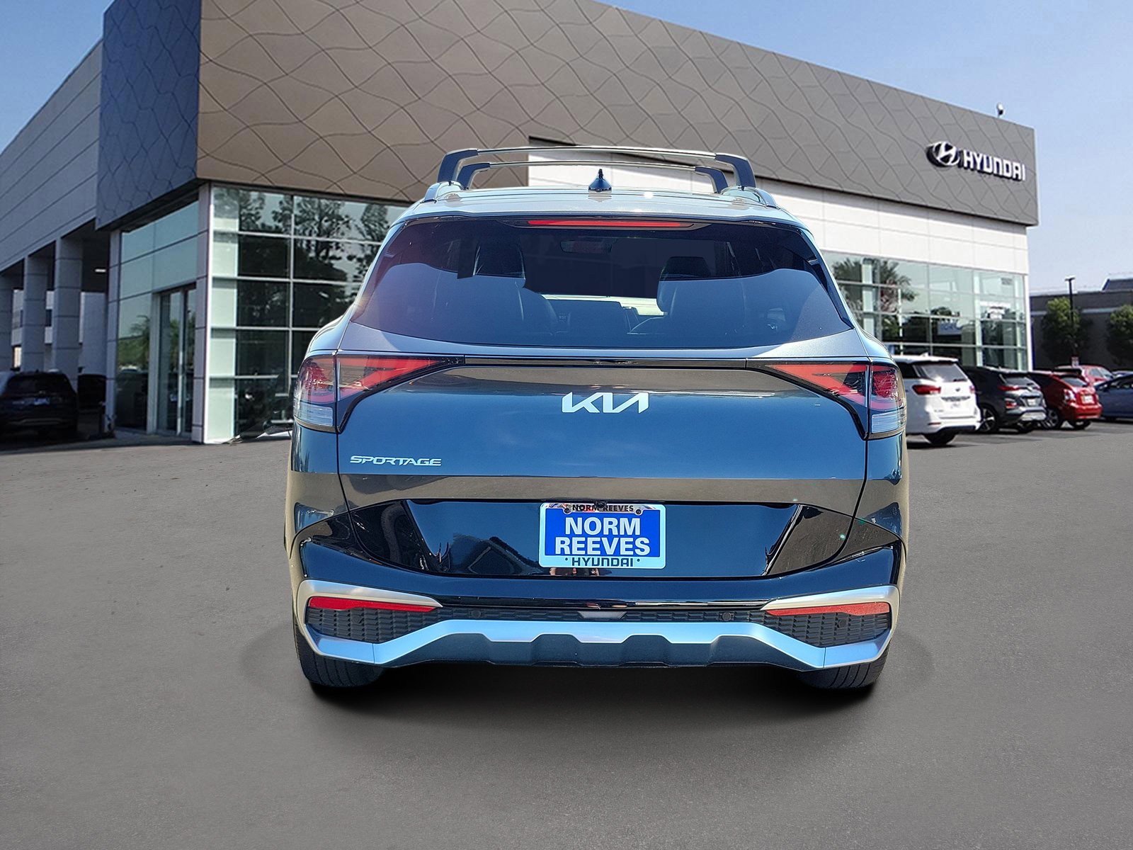 Used 2024 Gravity Gray Kia SX image 4
