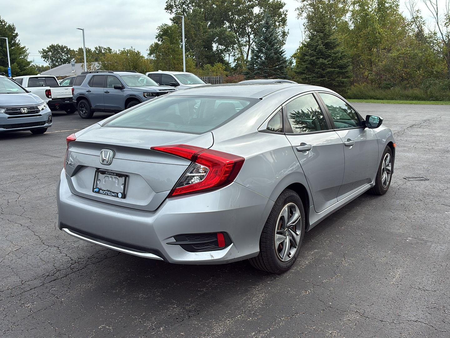 Used 2019 Lunar Silver Metallic Honda LX image 20