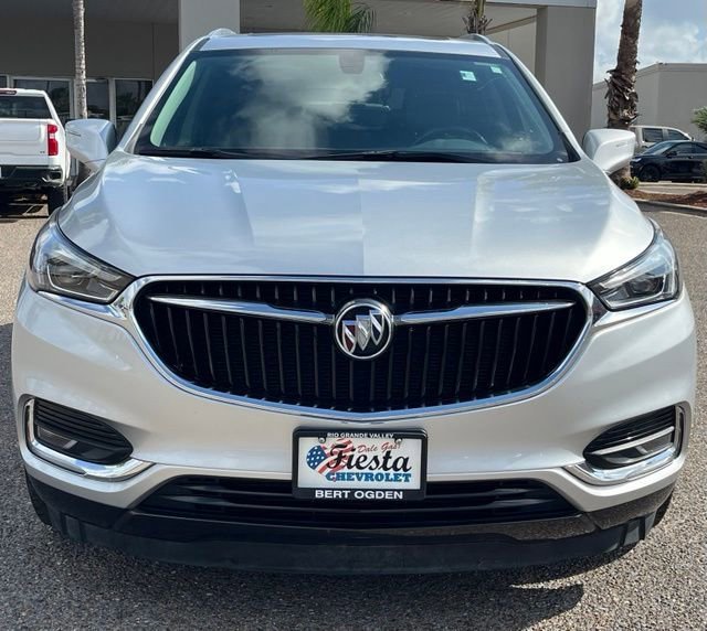 Used 2021 Includes Spectra Gray lower exterior accent color.) Buick Essence image 2