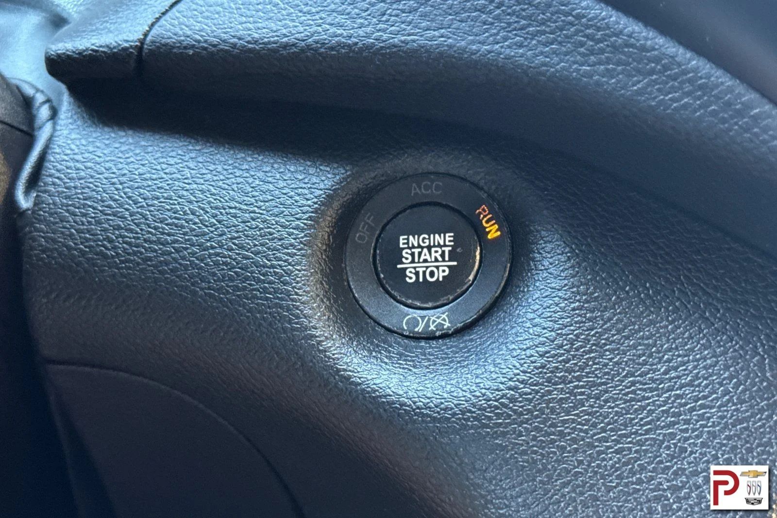 Used 2020 Gray Jeep Latitude Plus image 25