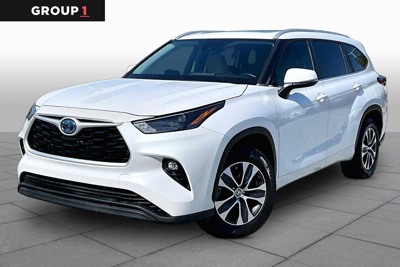 2023 Toyota Highlander Hybrid XLE