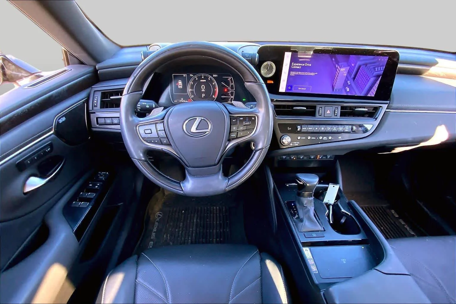 Certified Used 2024 Caviar Lexus Ultra Luxury image 6