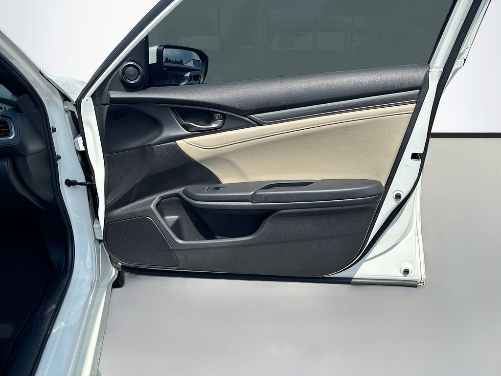 Used 2019  Honda EX-L image 19