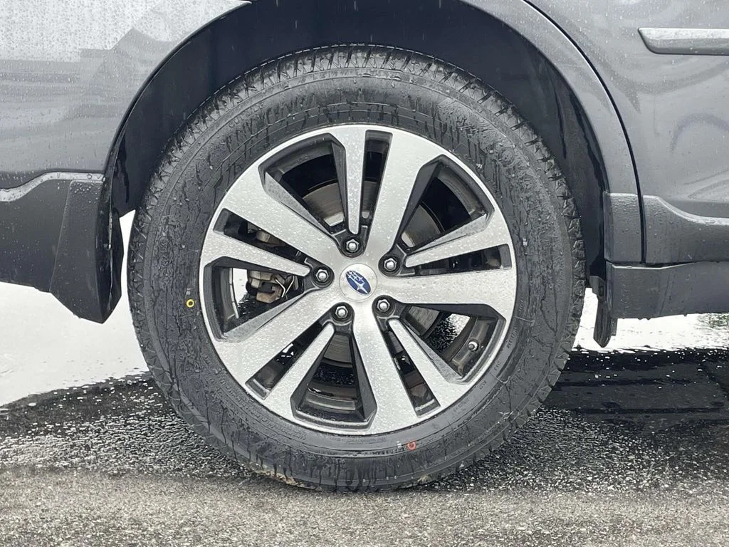 2019 Subaru Outback Limited - Photo 33