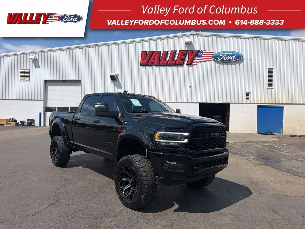 2024 RAM 2500 Big Horn 4X4 Crew Cab SWB's photo