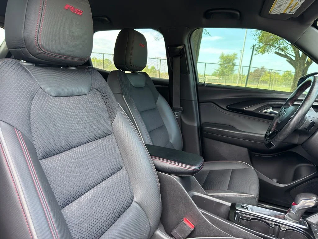 Used 2021 Gray Chevrolet RS image 35