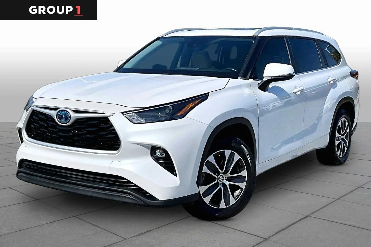 2023 Toyota Highlander Hybrid XLE