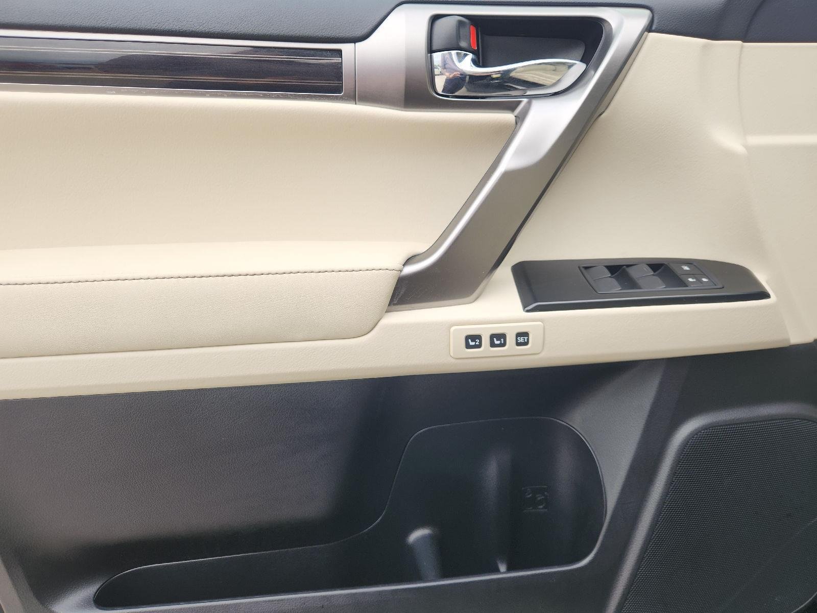 2022 Lexus GX photo 24 of 35