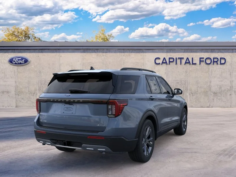 New 2026 Vapor Blue Metallic Ford Active image 33