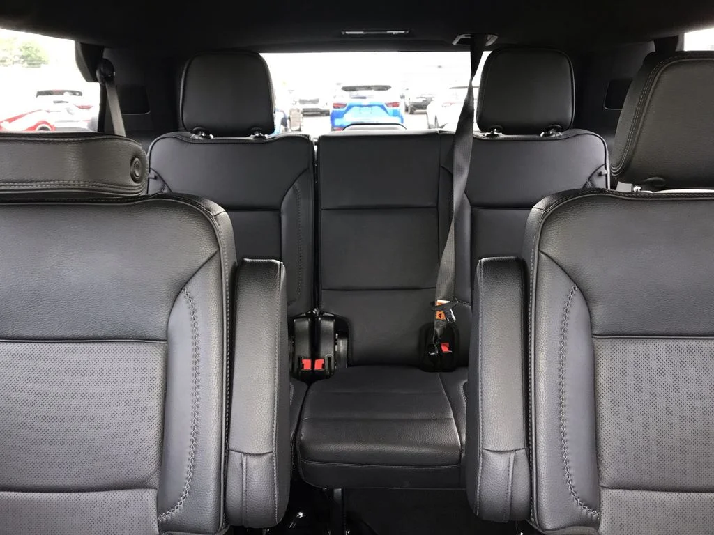 Used 2023 Blue GMC Denali image 23
