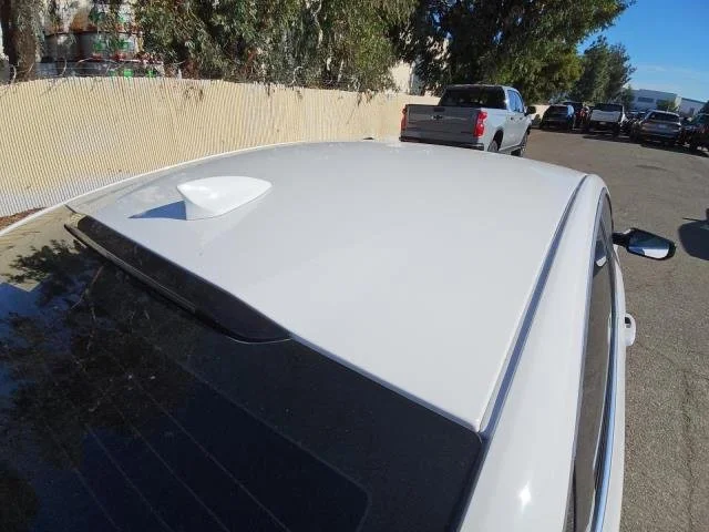 Used 2021 SUMMIT WHITE Chevrolet LT image 20