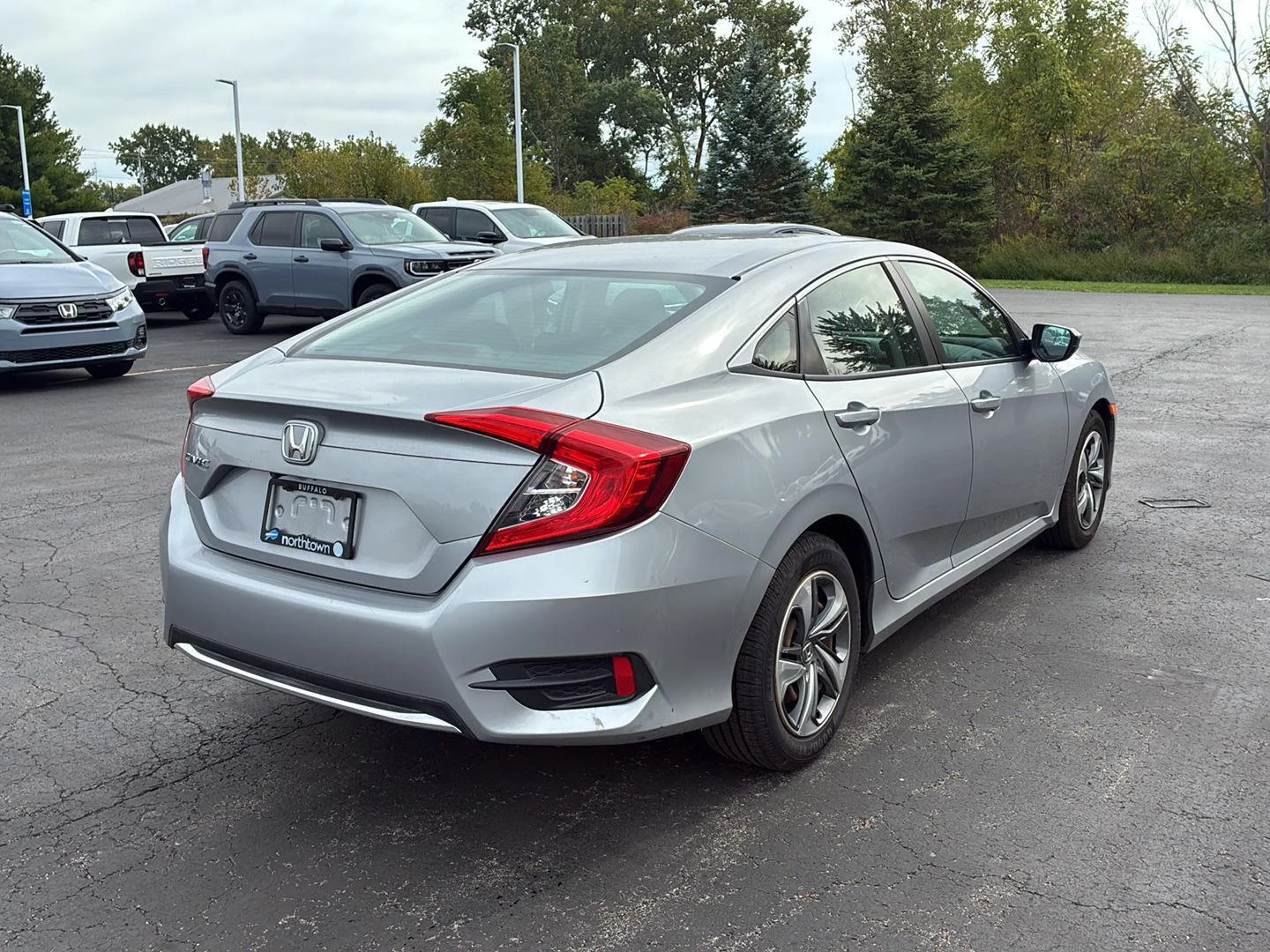 Used 2019 Lunar Silver Metallic Honda LX image 20