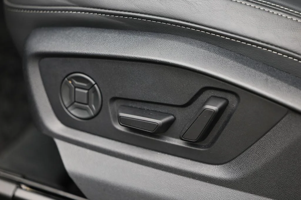 Used 2025 Samurai Gray Metallic Audi 45 Premium image 23