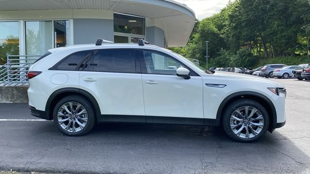 New 2026 Rhodium White Premium Mazda Preferred AWD image 4