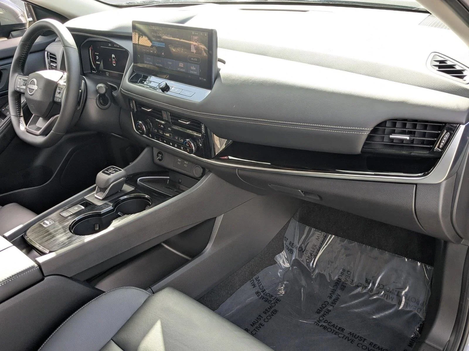 Used 2025 Gun Metallic Nissan SL image 22