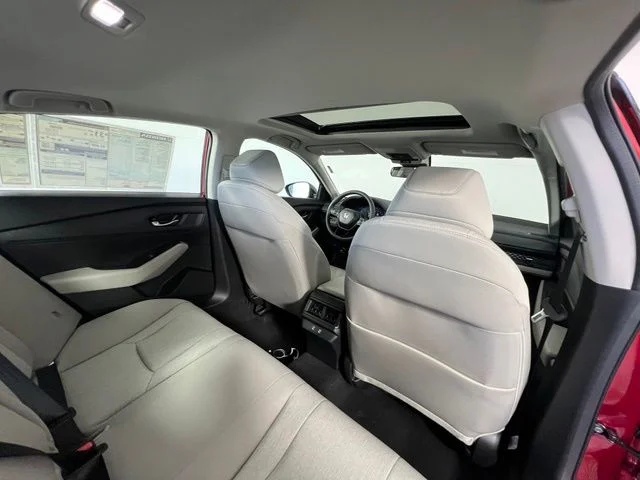 New 2026 Radiant Red Metallic Honda SE image 33