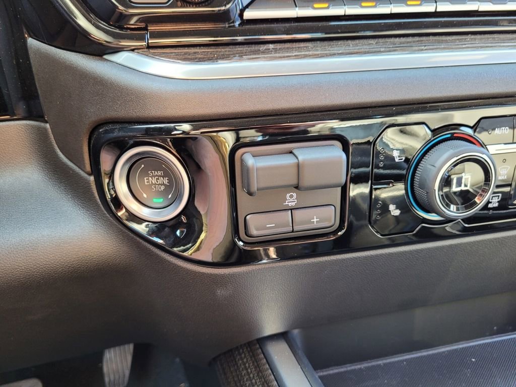 2025 Chevrolet Silverado 1500 RST - Photo 27