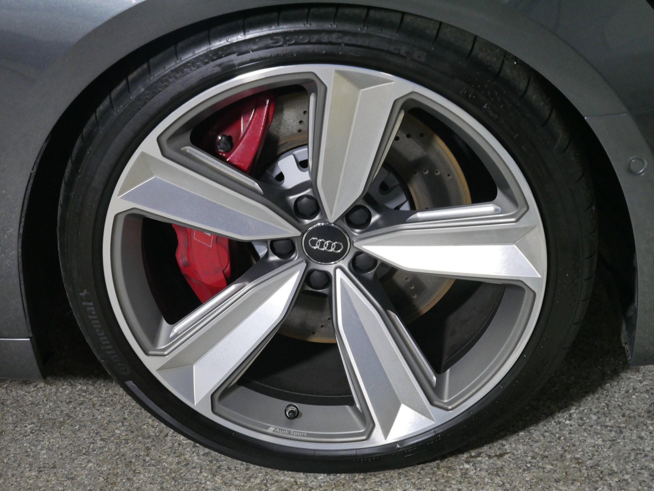 Used 2019 Daytona Gray Pearl Effect Audi Sedan 2.9 QTRO image 15
