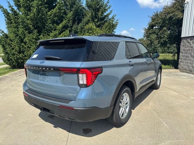 New 2026 Vapor Blue Metallic Ford Active image 4