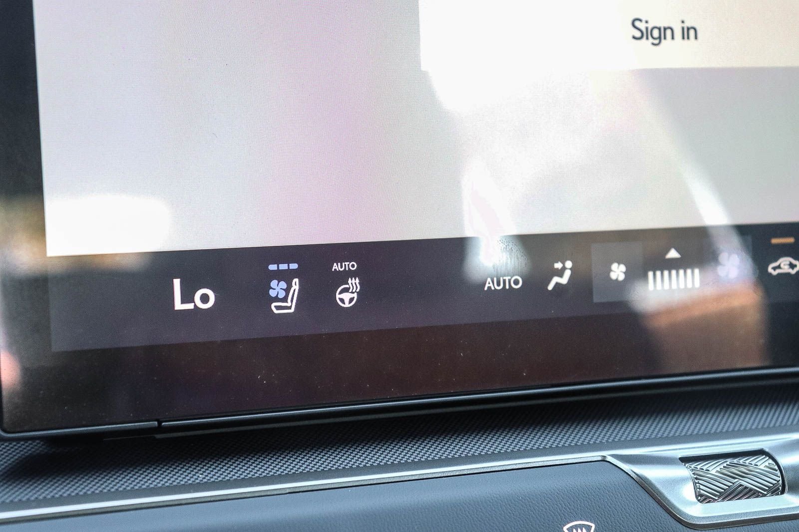 New 2026 Caviar Lexus ES 350e PREMIUM image 32
