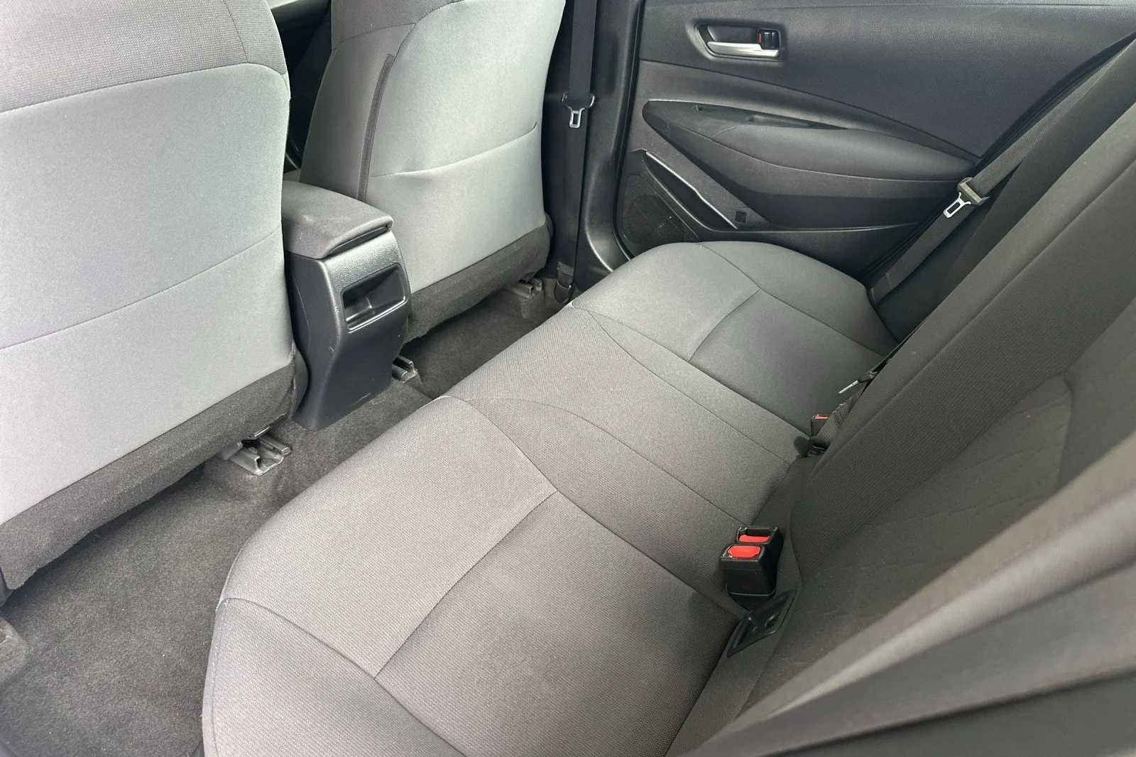 Certified Used 2020 Super White Toyota LE image 11