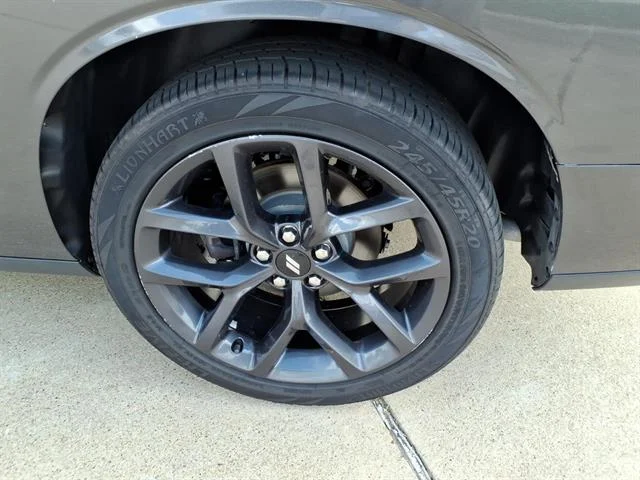 Used 2019 Granite Pearl Coat Dodge SXT image 17