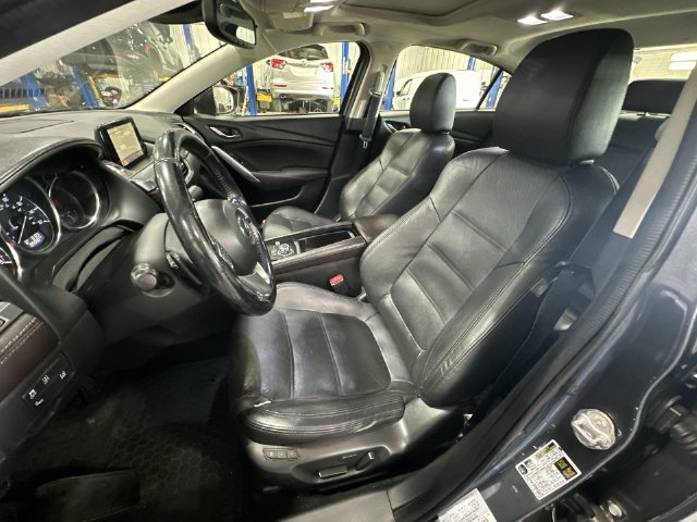 Used 2016 Gray Mazda i Grand Touring image 17