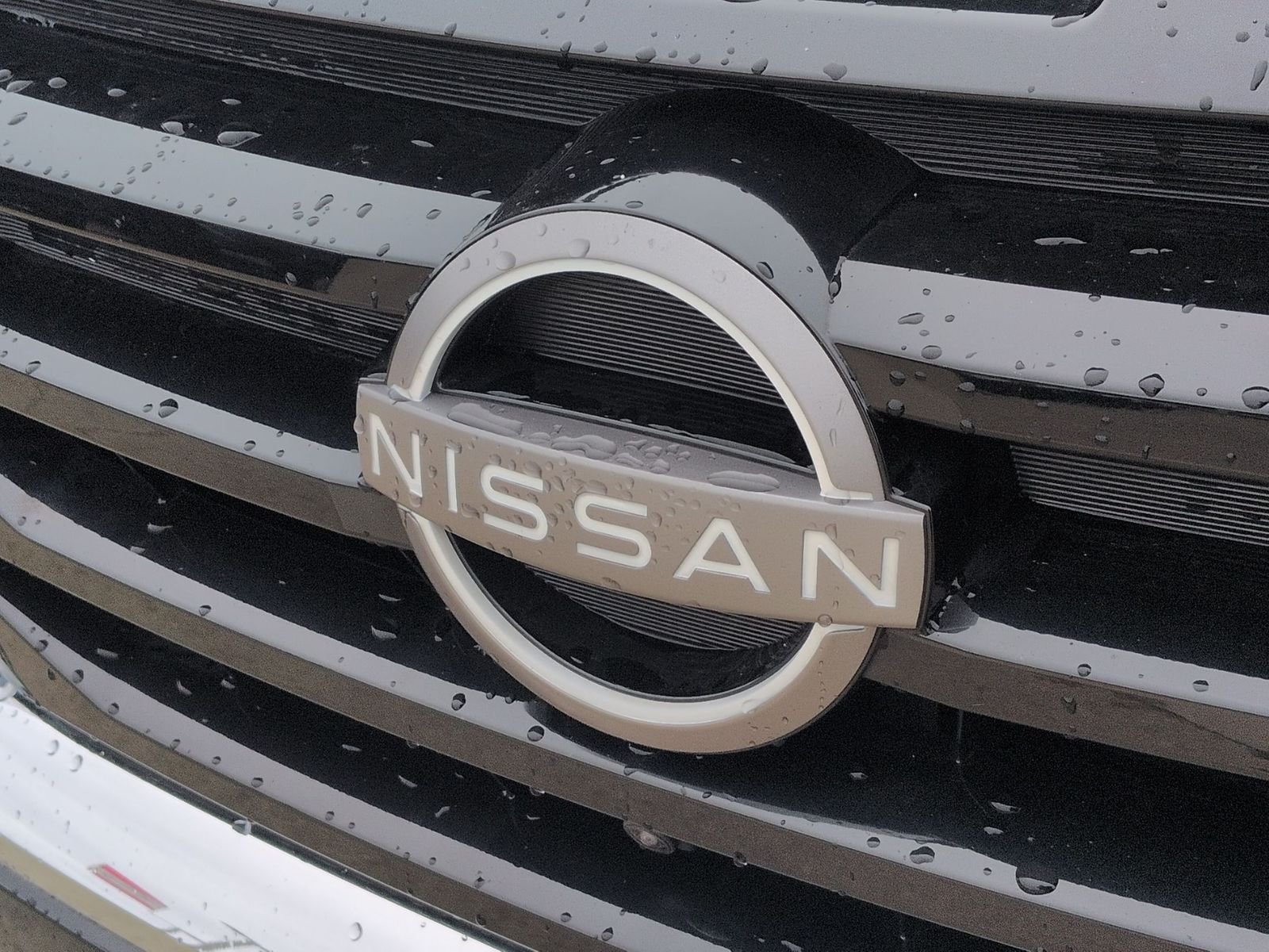 Certified Used 2024 Super Black Nissan Platinum image 38