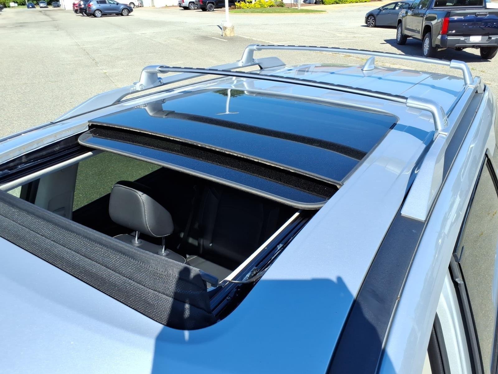 Used 2024 Super Black Nissan SL image 11