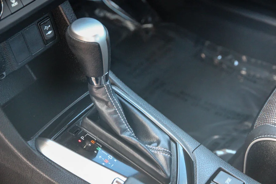 Used 2014 White Toyota S Plus image 19