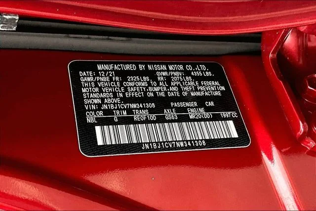 Used 2022 Red Nissan SL image 15