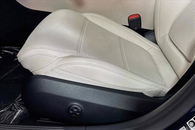 New 2026 Twilight Blue Metallic Mercedes-Benz C 300 image 47